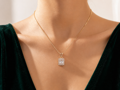 AD Halo Pendant Set