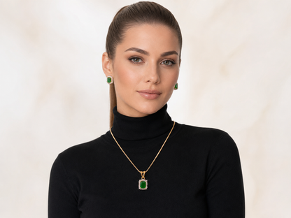 AD Halo Pendant Set