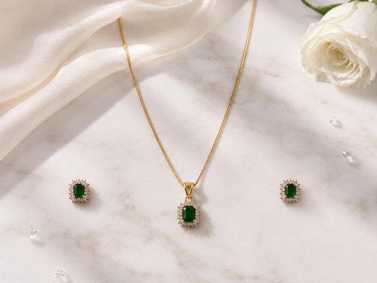 AD Halo Pendant Set